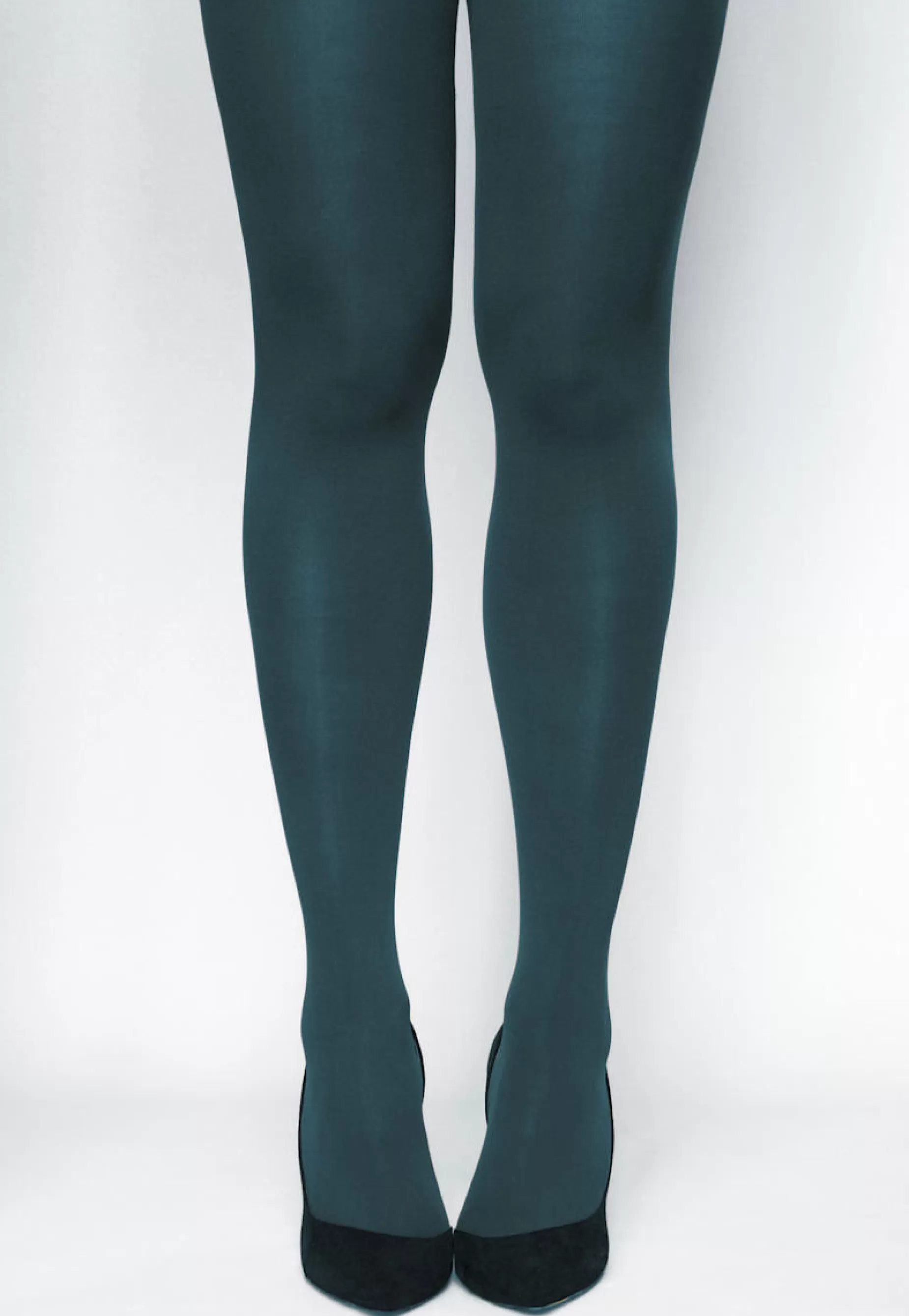 Thick Tights | Cecilia de Rafael Ave 70 Denier Matte Opaque Tights By Black